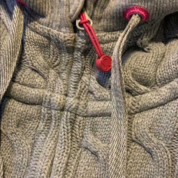 Lululemon quilted zip up - Picture 3 of 7